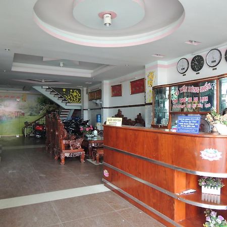 Hung Hieu Hotel Mỹ Tho Exterior photo